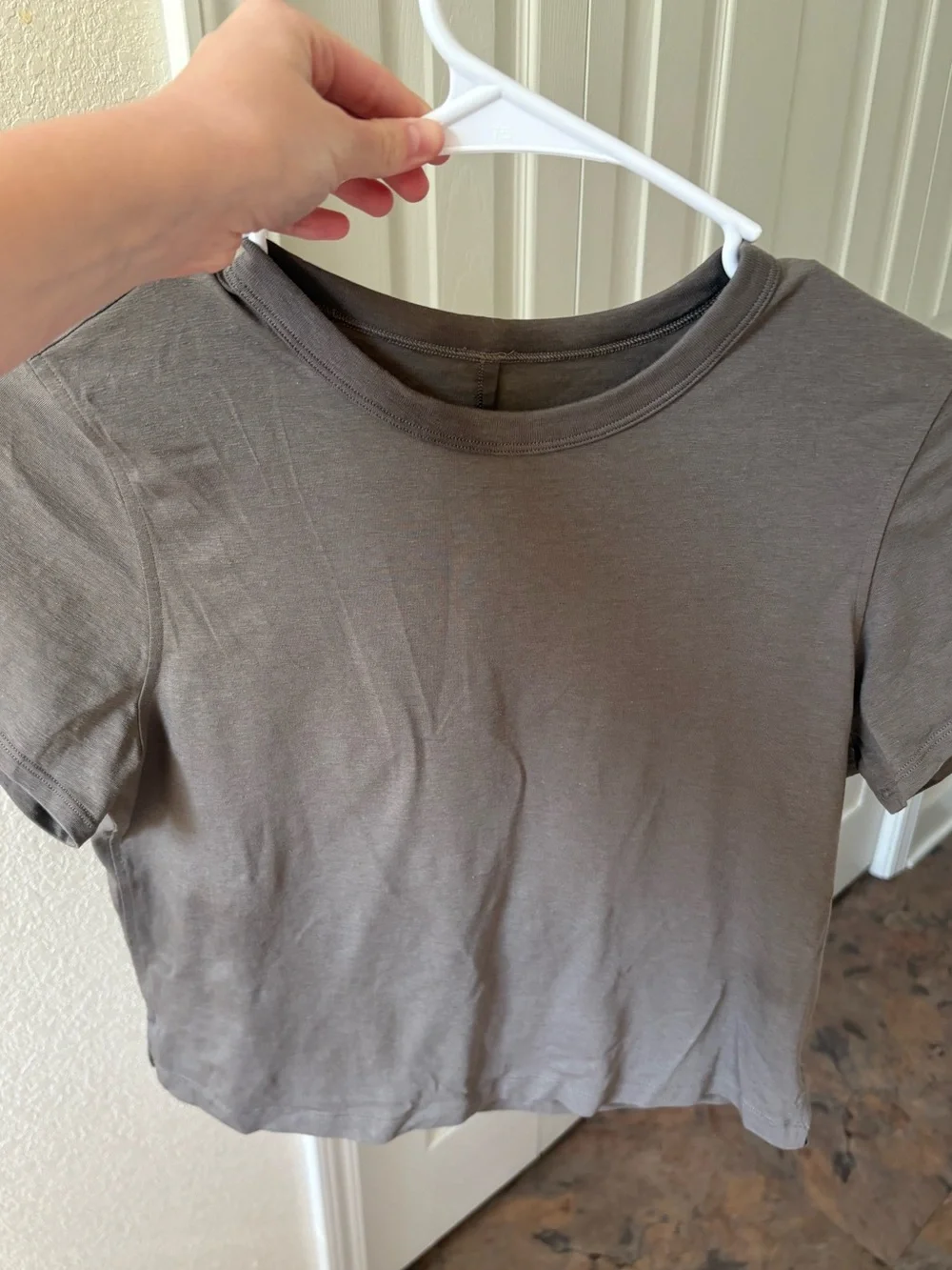 lululemon athletica Women’s Crop Crew Tee - Taupe Brown
